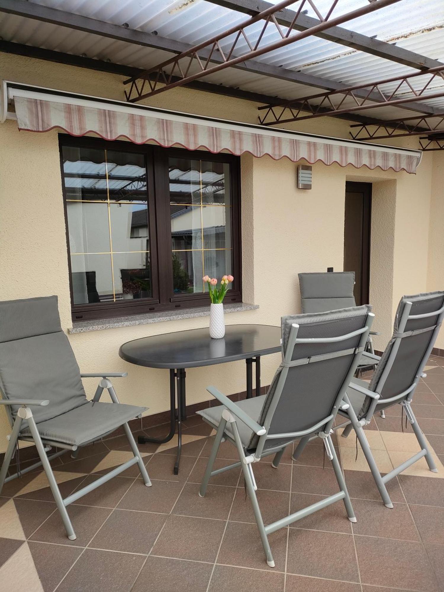 Vila Haus Am Waldrand Vetschau Exteriér fotografie